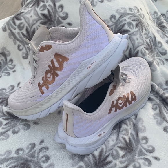 HOKA ONE ONE® Mach 5 Running Shoe - Picture 7 of 9
